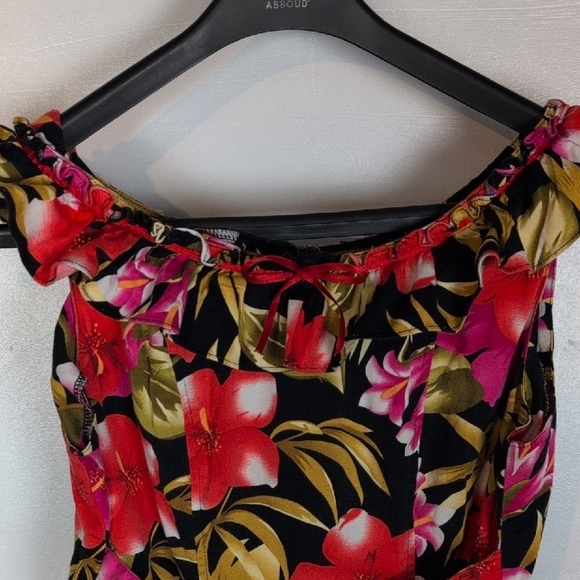 Voodoo Vixen Tropical Floral Print Fit and Flare Dress - Picture 2 of 10